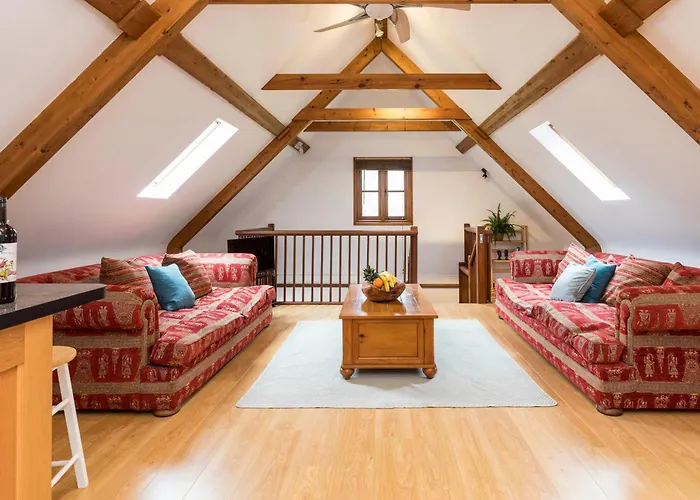The Hideaway-South Downs National Park